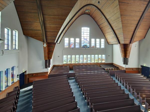 Bedum Goede Herderkerk interieur 2